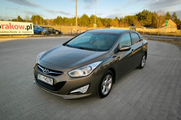 HYUNDAI I 40