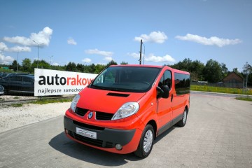 renault trafic passenger